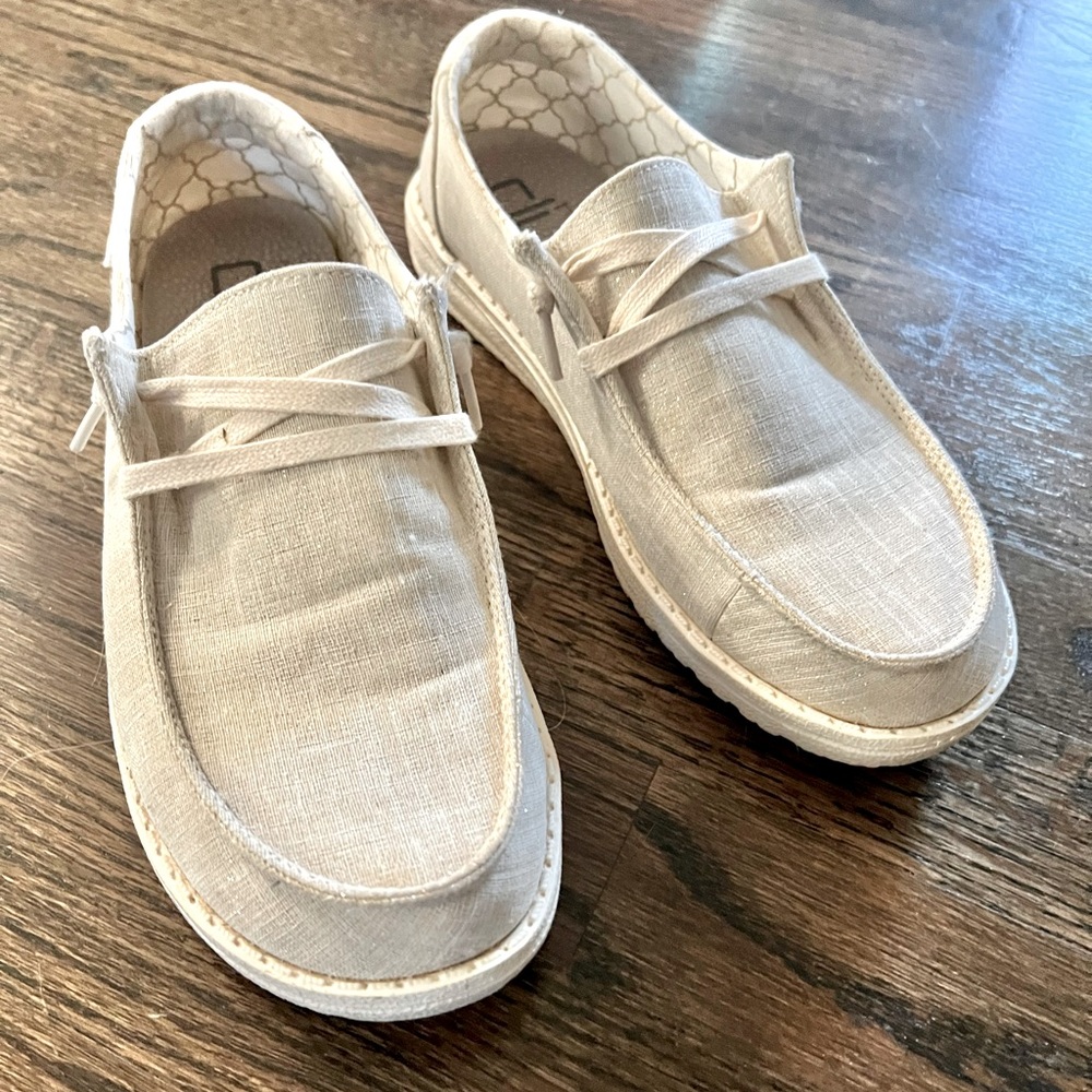 Hey Dude Wendy Lace Up Loafers